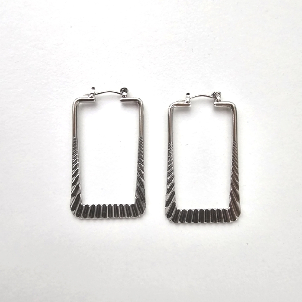 New Silver Square Metal Hoop Pin Catch Earrings